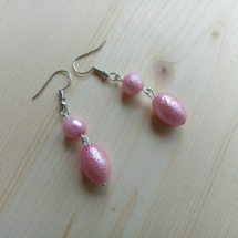 Růžové vroubkované perly