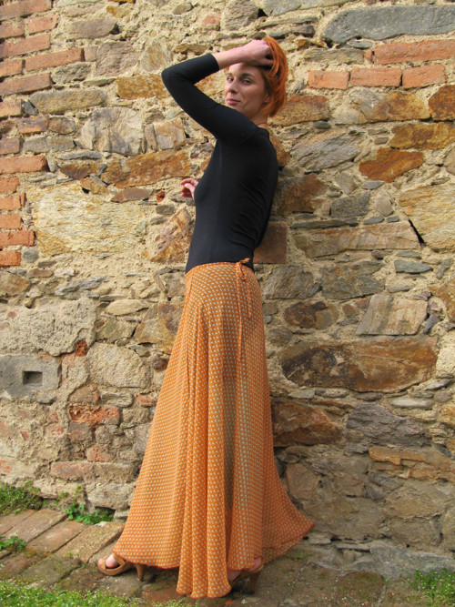 Zavinovací sukně oranžová