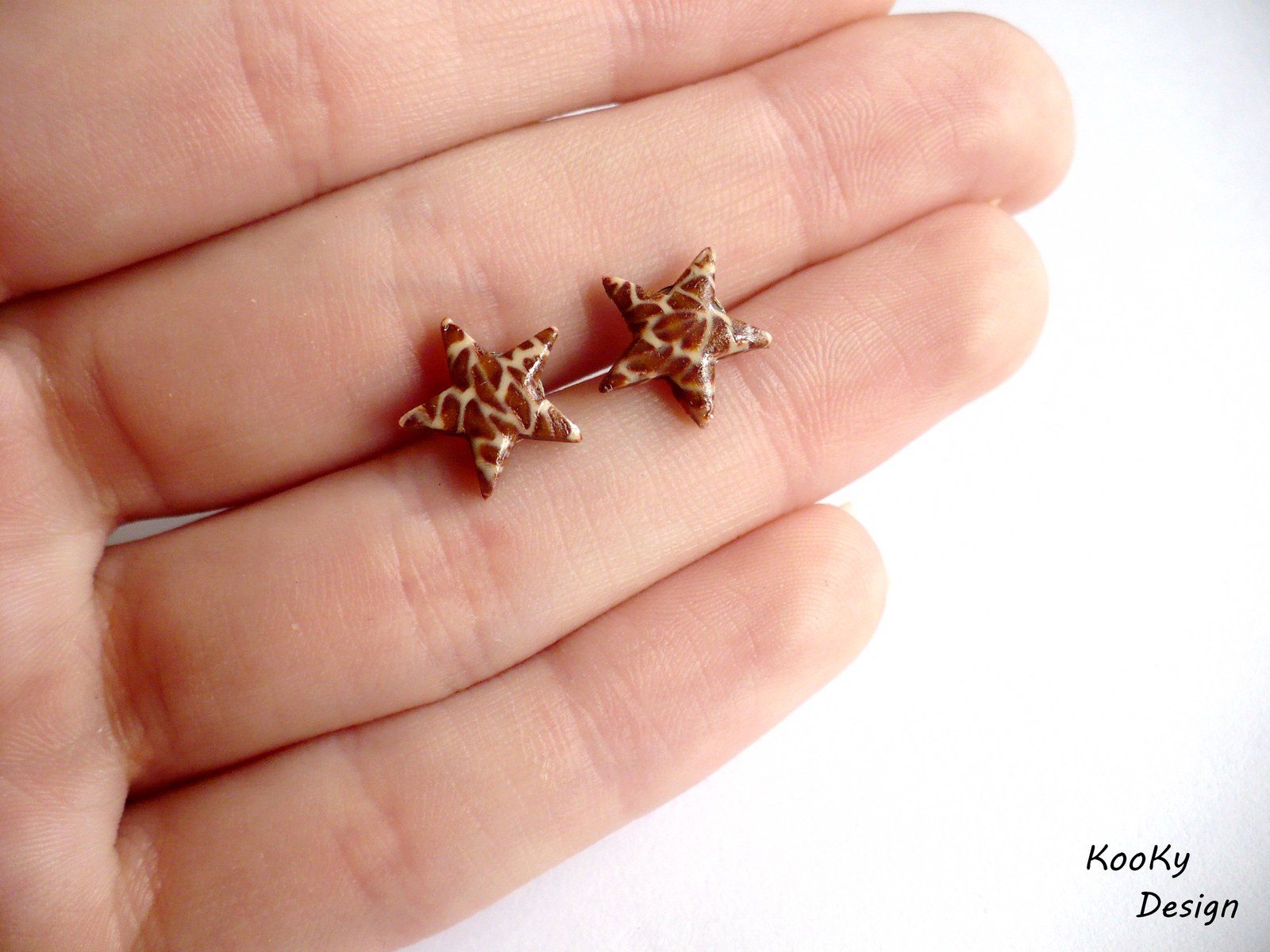 Pecičkové náušnice - hvězdičky s leopardím vzorem
