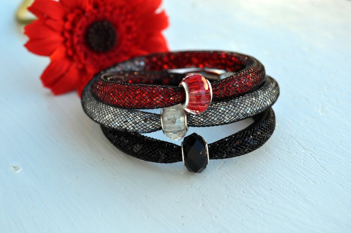 Dutinkový náramek/náhrdelník červeno/černá