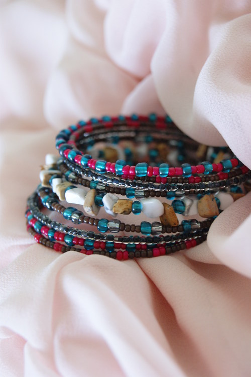 Wild - náramek na ruku