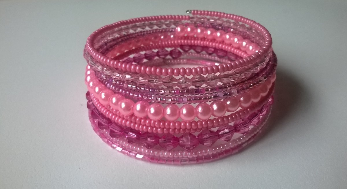 Pink náramek