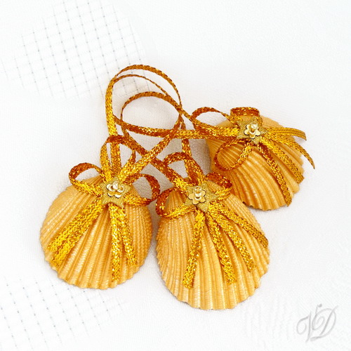 Mušle perleťové zlaté s ozdobou - sada (DM03)