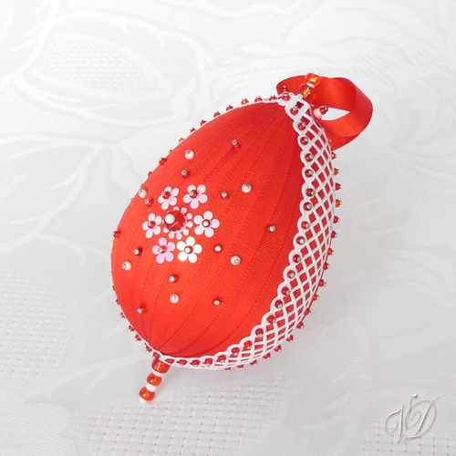 Originální vajíčko s korálky (OZ104)