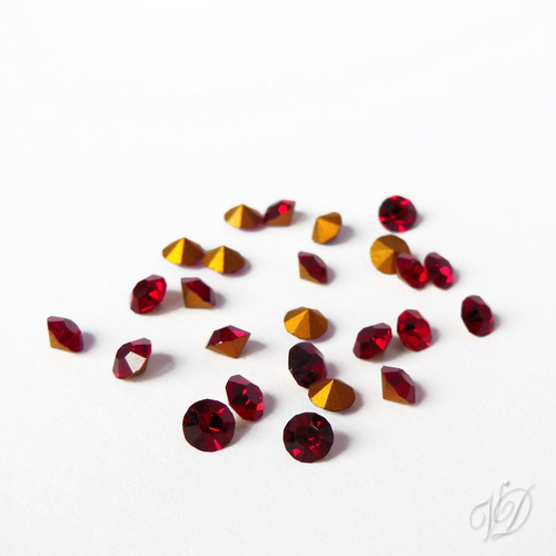 Šaton vel. SS19 = cca 4,5 mm (K010)