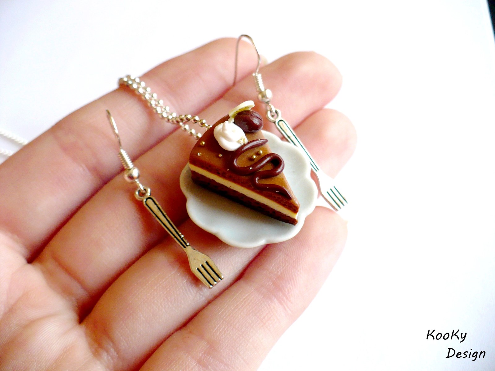 Sada - dortík a vidličky