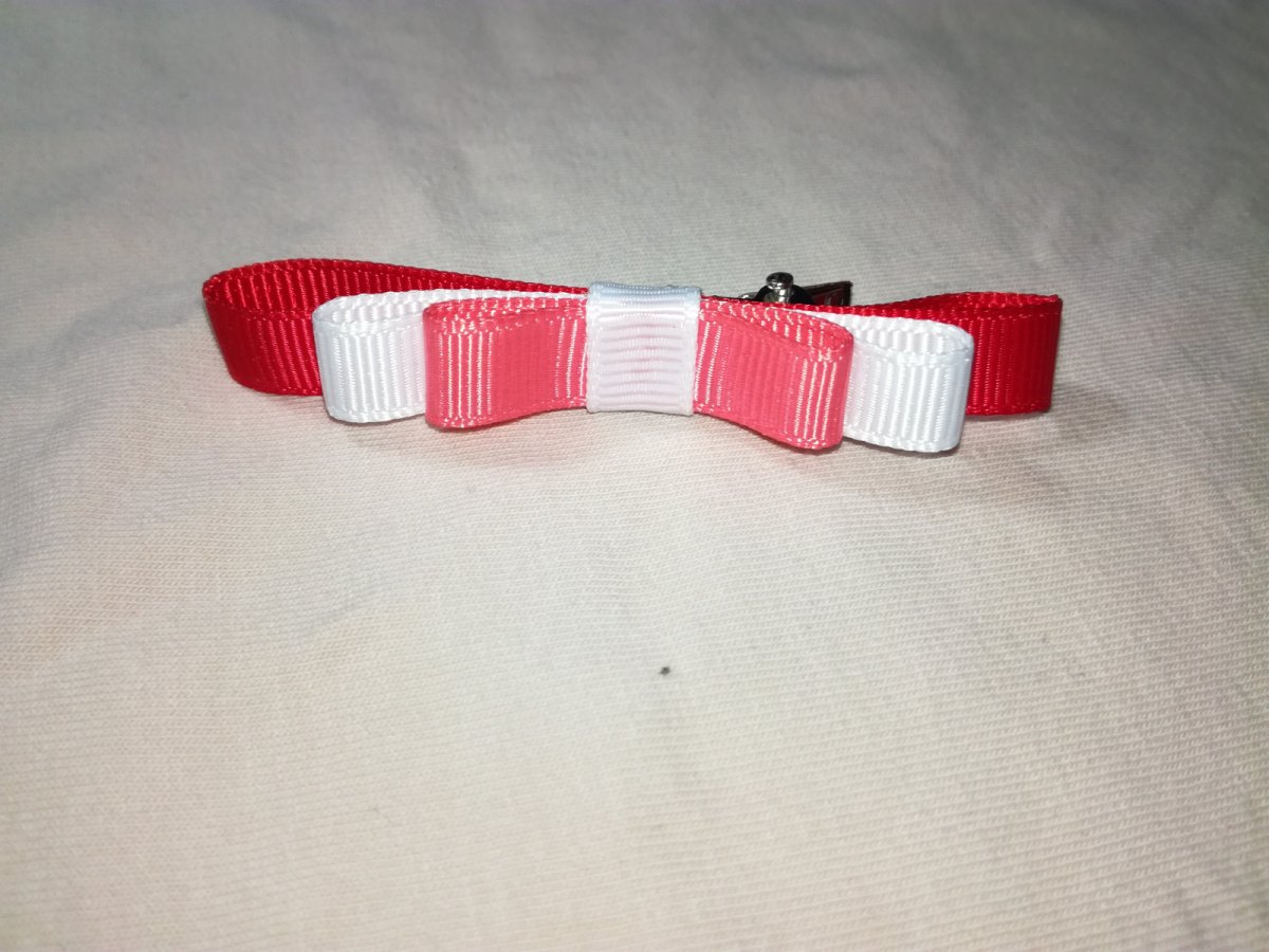 Červenobílá mašle - spona do vlasů