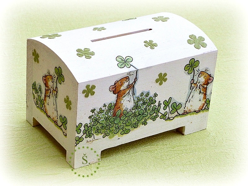 dřevěná pokladnička - kasička