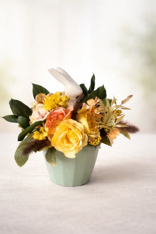 Zajíček ve žluté