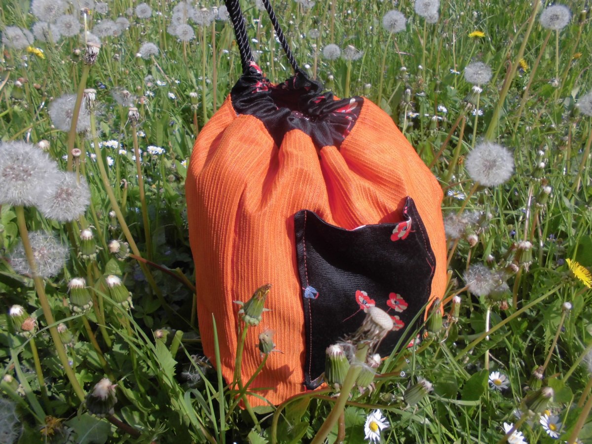 Baťůžek-zdrhovací oranžový