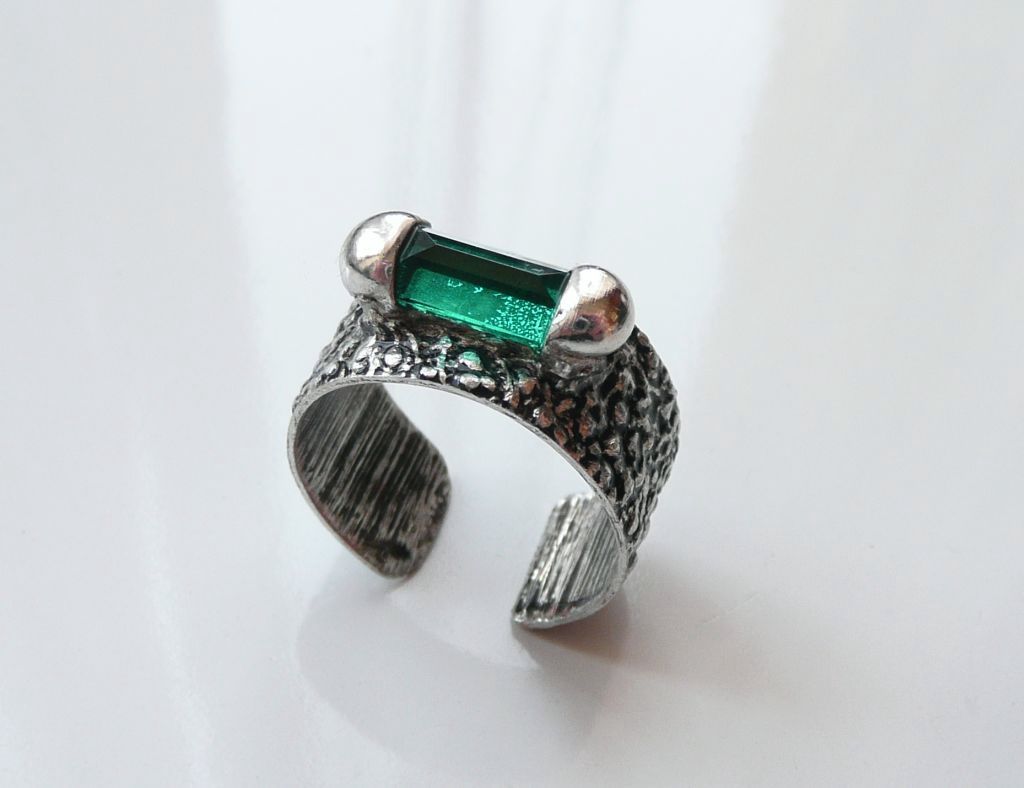 Smaragd.. (SKLO- šperkové)