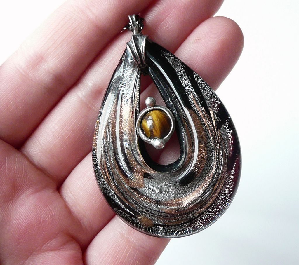 Zlaté písky.. (sklo + tygří oko)