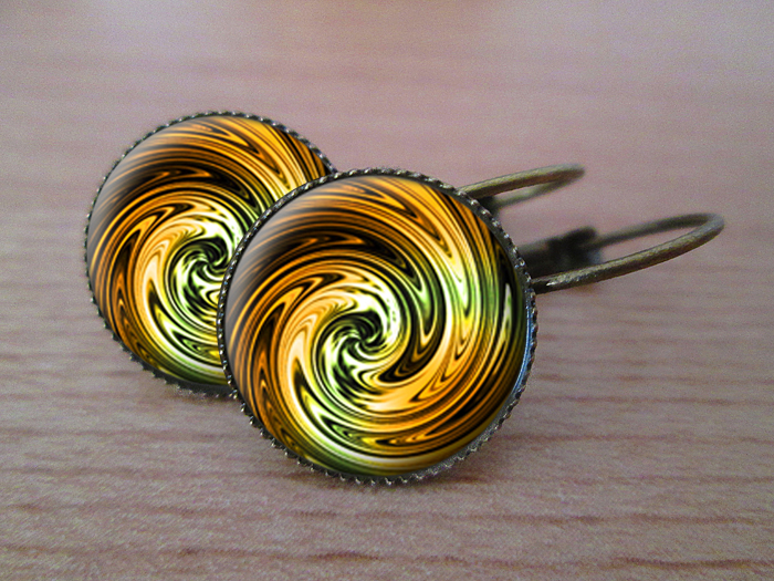 VINTAGE VISACÍ NÁUŠNICE - Zlatavé spirály