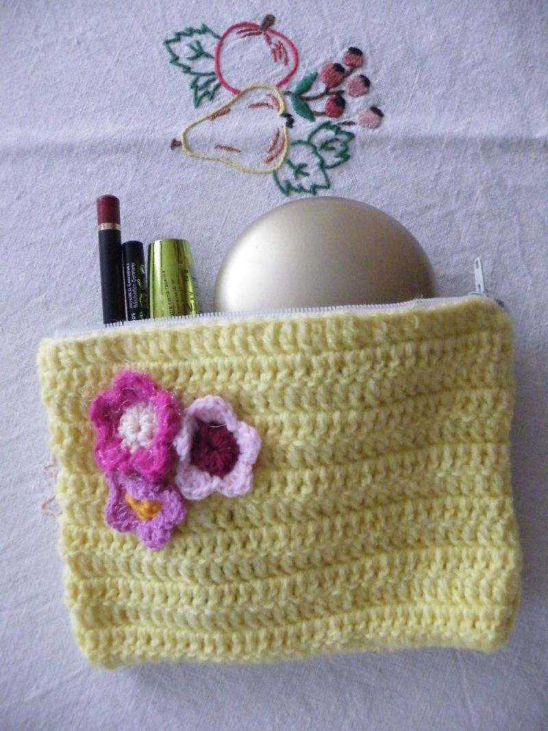 háčkovaná taštička