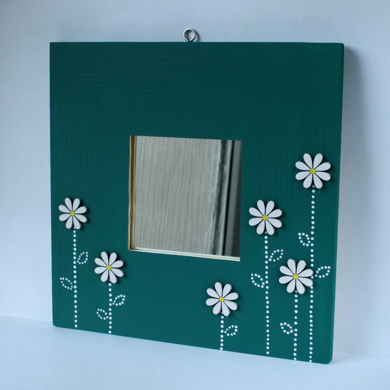 Malované zrcadlo s kopretinami