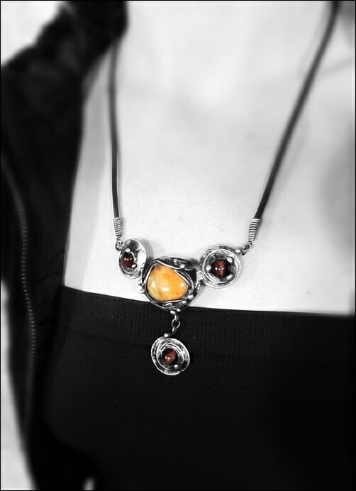 Náhrdelník - ohnivý